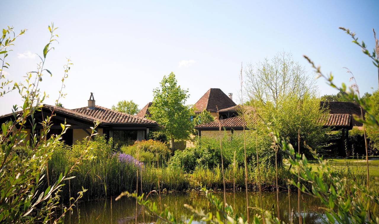 Au Jardin Fleuri Hotel Bosset Kültér fotó